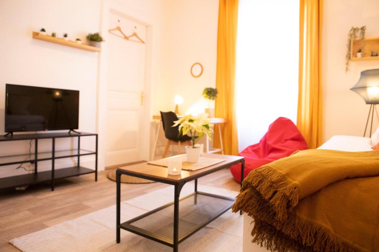 GREEN APPART Le Chêne Rouge avec Jardin et L'Epicéa 1er étage Apartamento Mulhouse Exterior foto
